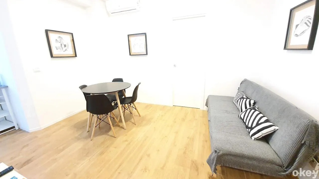 Bed & Relax Loft - Bari Centro Apartment