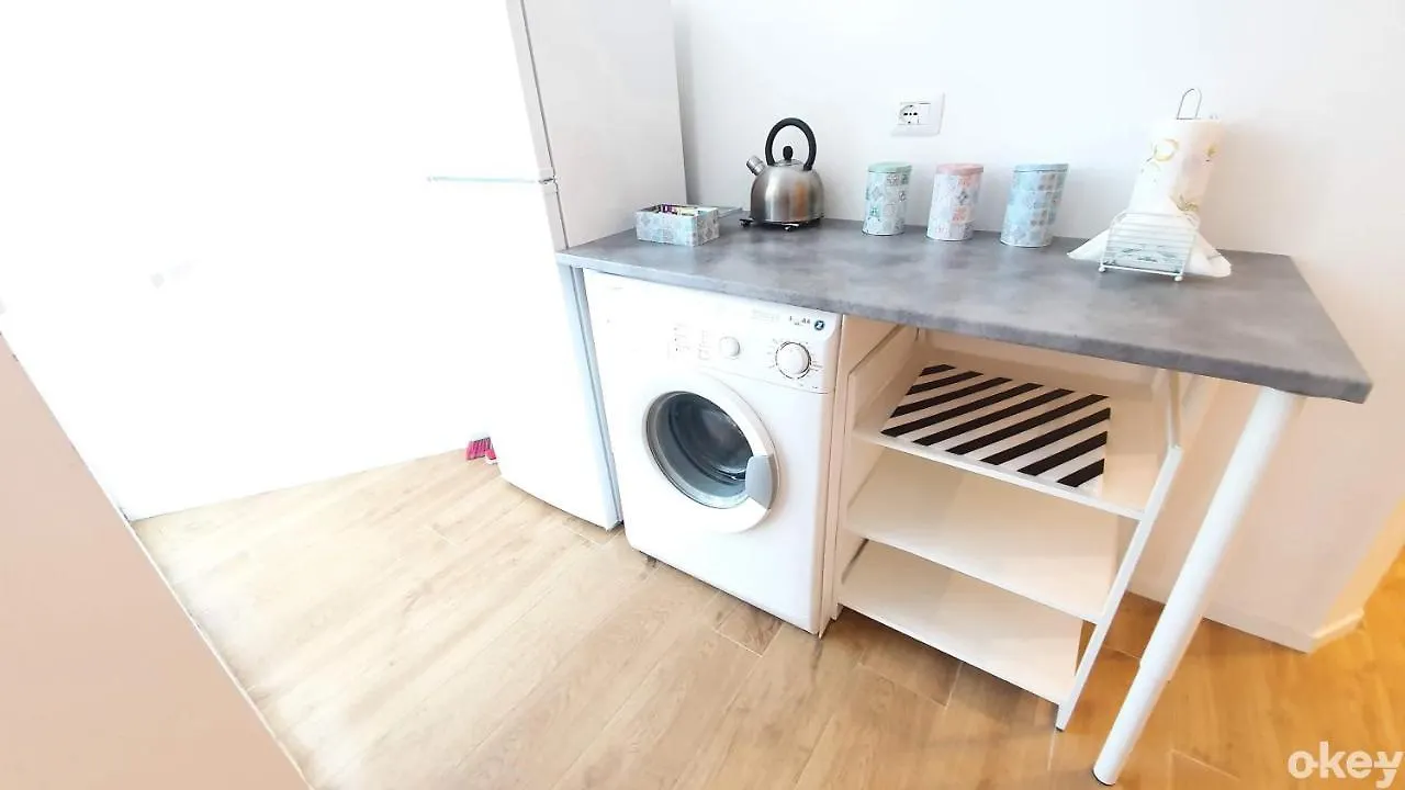 Bed & Relax Loft - Bari Centro Apartment