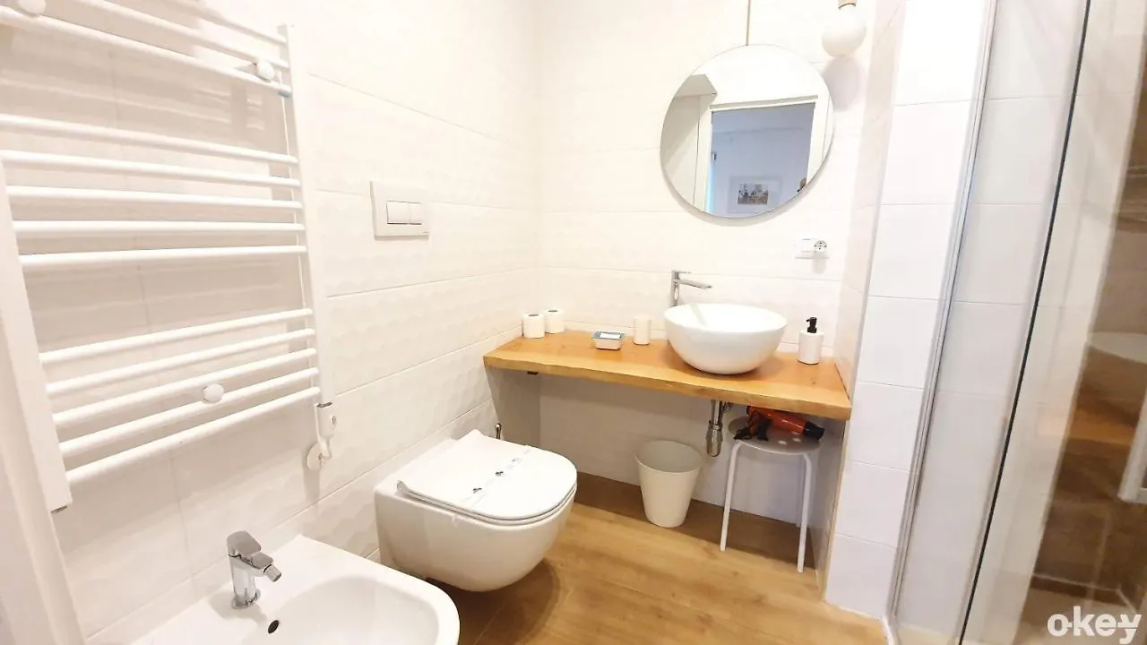 Bed & Relax Loft - Bari Centro Apartment 0*,