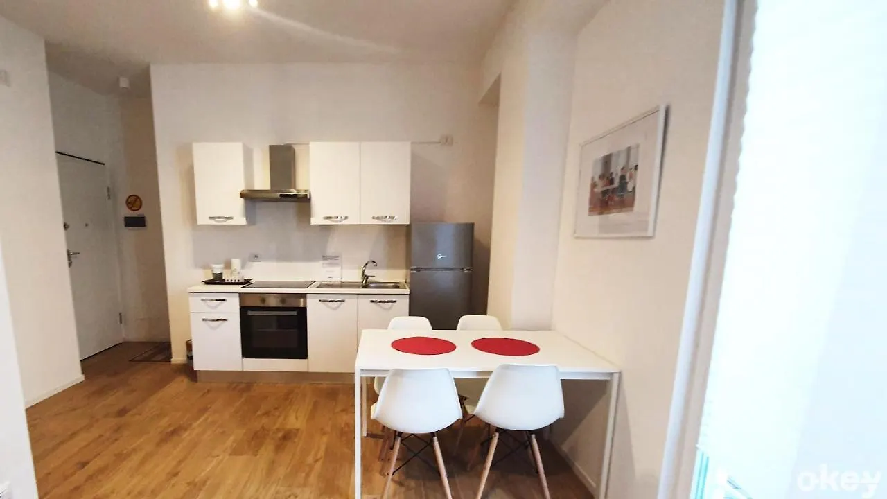 Bed & Relax Loft - Bari Centro Apartment