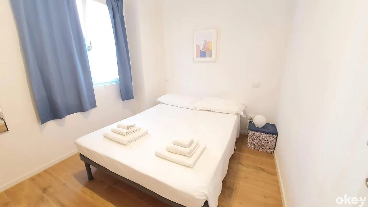 Bed & Relax Loft - Bari Centro Apartment