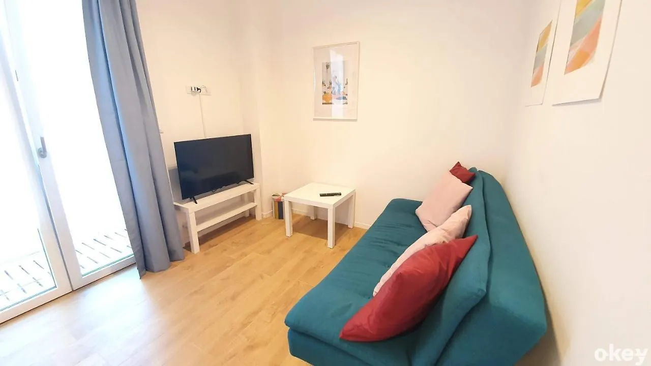 Bed & Relax Loft - Bari Centro Apartment